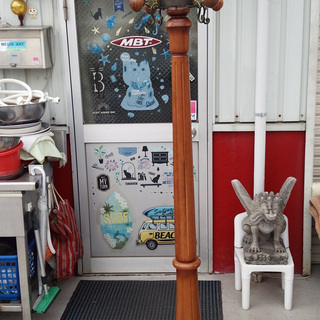 完売御礼!!《姫路》karimokuカリモク☆超高級ポールスタンド☆コート