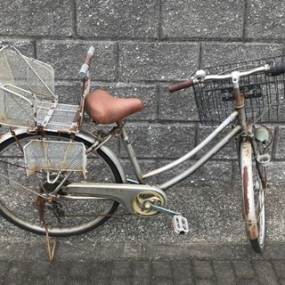 26インチ、6段変速、LEDオートライト付き自転車