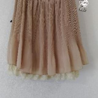美品☆ベージュプリーツスカート