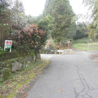 鹿児島県姶良郡湧水町【売地】住宅及び事業用向き約173坪280万円 - 不動産