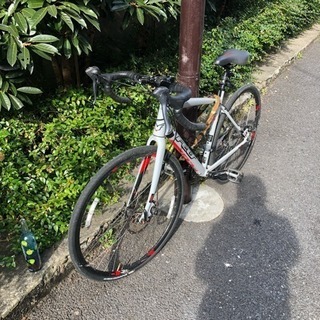FELT V100 グレー （ロードバイク）➕ ジーヨ(GIYO)の空気入れの画像