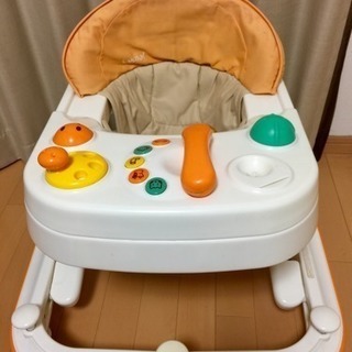 コンビ 歩行器