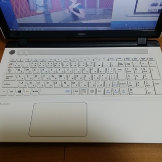 【けっこう美品】2015年製 Windows10ブルートゥース搭載 薄型 NECノートパソコン USBマウスプレゼント中 (15.6型 Broadwell デュアルコア Office2016)の画像