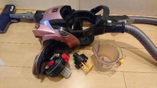 \n中古SHARP プラズマクラスター搭載サイクロン掃除機 ピンク EC-PX200