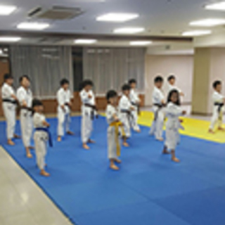 合気心拳　拳法塾　練習生募集！！　★空手道、合気道、柔術を取り入れた空手道です★の画像