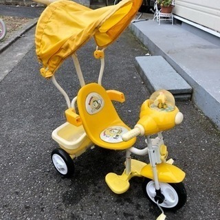三輪車の画像