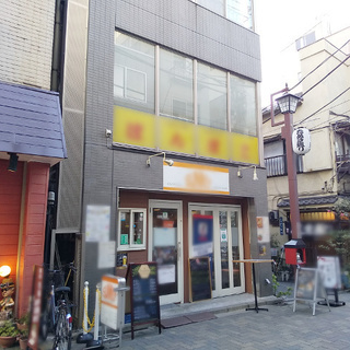 浅草駅4分！たぬき通り商店街沿い１階路面！視認性良好なバー居抜き！ - 台東区