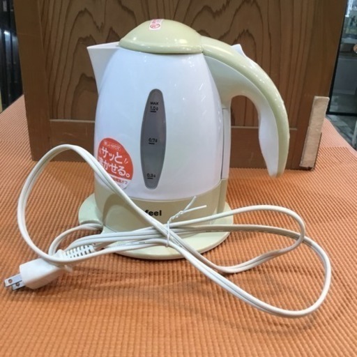 #2085 アイリスオーヤマ 電気ケトル EDK-1000 ベージュ・ホワイト