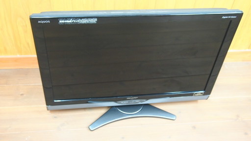 ゲーム用　モニター用　シャープ　AQUOS　アクオス　32インチ　大画面　ＨＤＭＩ端子　佐賀