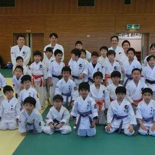 宝塚市の空手教室　空手道『龍舞会』宝塚市教室。の画像