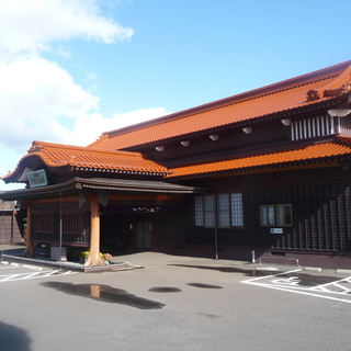 本人・そのご家族入浴無料！　未経験者・扶養内勤務ＯＫ！　週4日～...