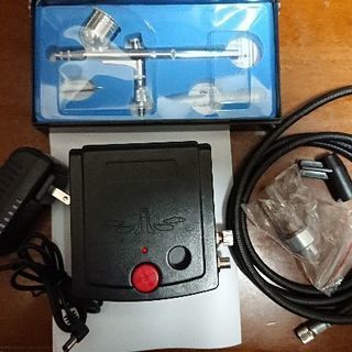 プラモデル エアーブラシ コンプレッサー