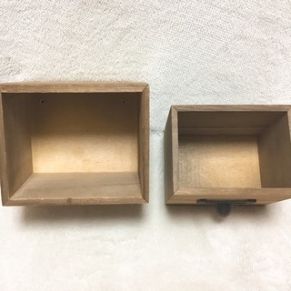 オーストラリアのアンティーク入り 小物入れセットの画像