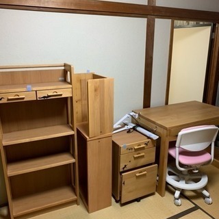 【美品】学習机【無料】
