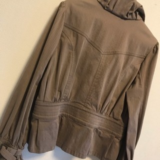 【新品】ブラウン ジャケットＭ L 長袖 上着 トレンチ 秋冬 フリル コートの画像