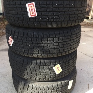 プリウスα等 スタッドレスタイヤ  205/60R16