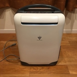 家電  除湿機     風のみ出ます。