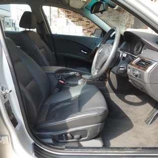 検査31年7月525iハイラインPKG中期型 実走3.2万km/純正HDDナビ/idrive/ブラックレザー/シートヒーター/プッシュスタート/電子キー/ETC/記録簿の画像