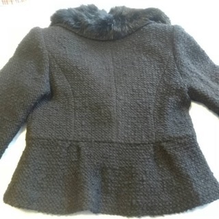 訳ありだけど美品！4℃ ハーフコートの画像