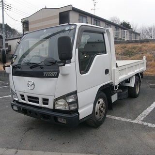 H16　タイタン　ダンプ2トン積み全低床　後輪W　3ペダル５MT...
