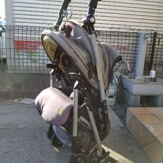 ベビーカー