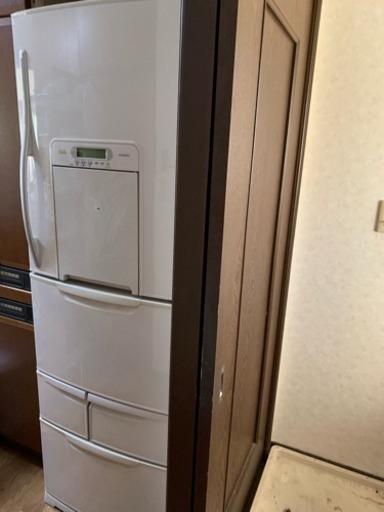 出品取り下げ中　大幅値下げ☆日立 5ドア 冷凍冷蔵庫 小窓付き R-D40NPAM 401リットル