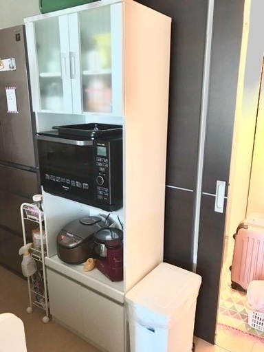 引っ越し間近！ 美品 レンジ台 白