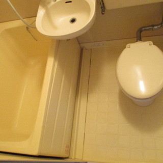 初期費用６７，１６０円～　高崎市石原町　2018年３月リフォーム済デザイナーアパート！ − 群馬県