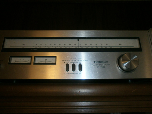 テクニクス　AM/FMチューナ　ST7300