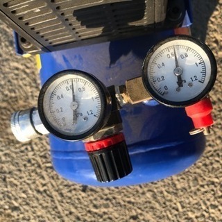 ☆美品☆YAMAZEN☆YCP-12☆オイルレスエアーコンプレッサー☆動作品 管理番号2205の画像