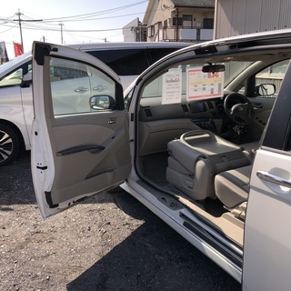 鹿児島県　Y様　トヨタ　アイシス　プラタナ　リミテッド　両側パワースライドドア　地デジナビ　ETC　車両29.8万円　諸経費込44.8万円　　ピラーレス　7人乗り　ミニバン　ワゴンの画像
