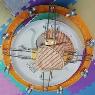 赤ちゃん用　折り畳み式歩行器の画像