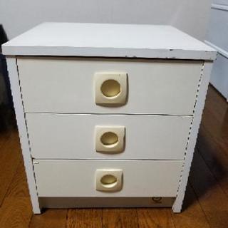 3段ラック