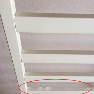 突っ張りラダーラック　幅60ｃｍ　クリームの画像