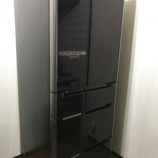 美品☆HITACHI 冷蔵庫☆真空チルド付き☆保証期間 2年あり☆2011年製☆R-A5700-1☆565L☆6ドア☆電動引き出し付き☆激安！！