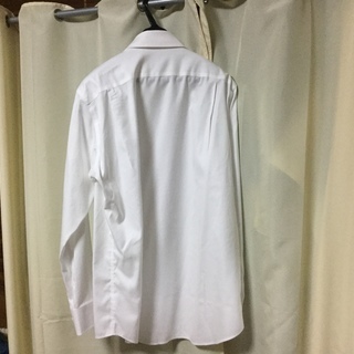 UNIQLO⭐︎ノンアイロンシャツＬサイズの画像