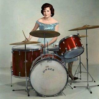 Jazz ドラム　募集　（Jazzビギナー可）