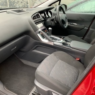 22年式プジョー3008 プレミアム ナビTV ガラスルーフの画像