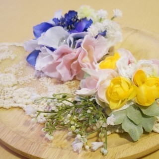 お花をご自分で選べる☆世界に一つだけのお花のアクセサリー講座の画像
