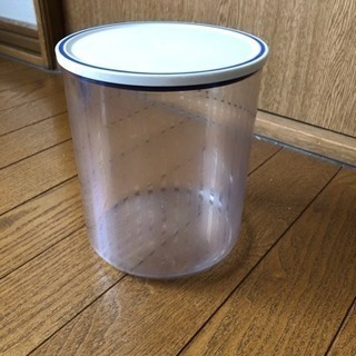 タッパーウェア