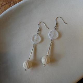 ストーンピアス