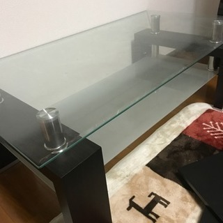ガラステーブル