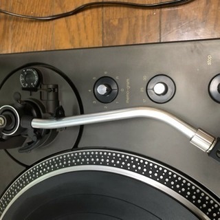 レコードプレーヤー 蓄音機の画像