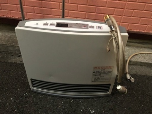 ガスファンヒーター大きめ