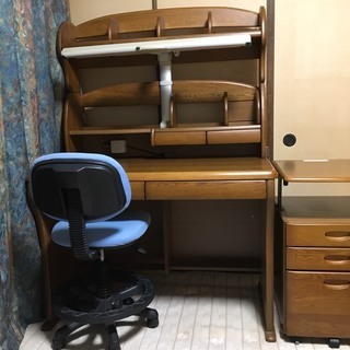 美品☆学習机と椅子のセット☆