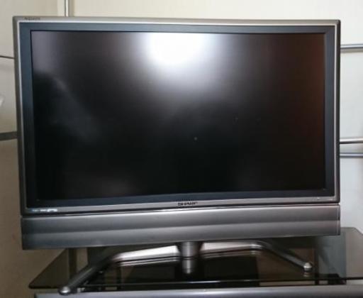 シャープ液晶テレビ37型(2004年製造)