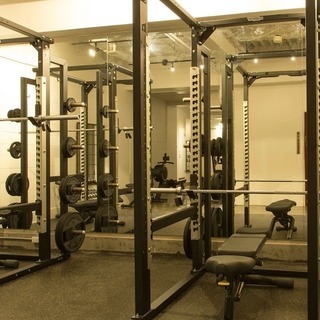 ☆受付案内☆スポーツ指導☆スタッフ募集の画像