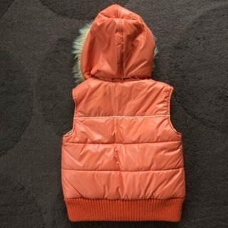 130 anyFAM ダウン風ベストの画像