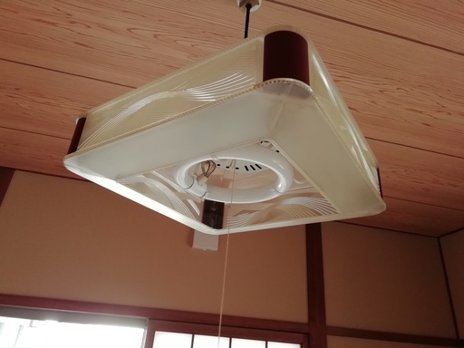 電気の傘　◆   昭和レトロ Amazon.co.jp : 照明器具 蛍光灯器具 電気の傘 昭和レトロ 吊り