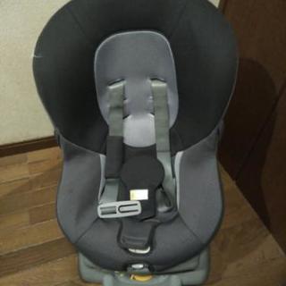 コンビ　ゼウスターン チャイルドシートの画像